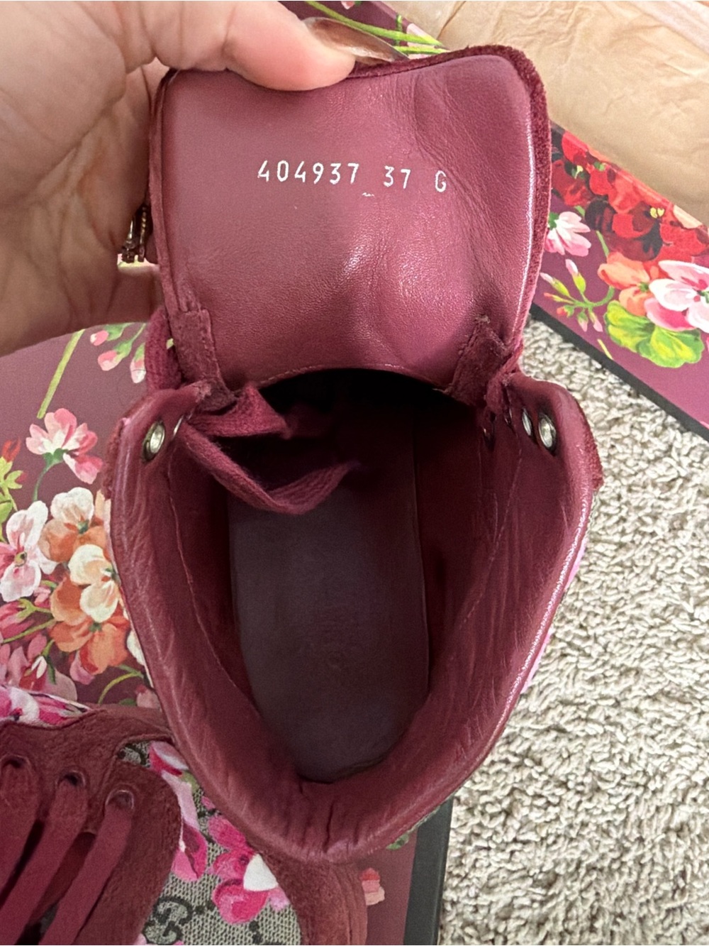 Gucci Floral GG High-Top Sneakers in Burgundy and Pink - Picture 6 of 6